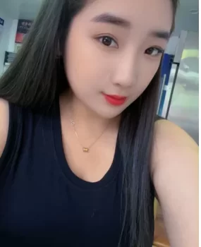 大胸小骚妇