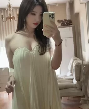 性感身材超棒的骚妹口活超棒