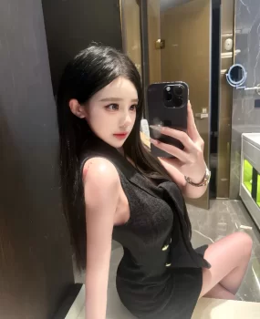 骚妹妹小白虎一枚