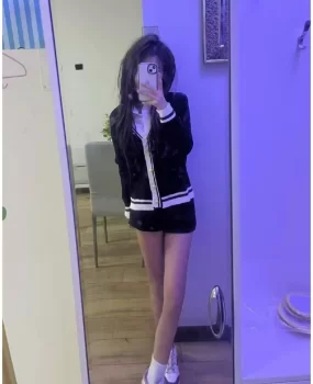 河西性感嫩妹