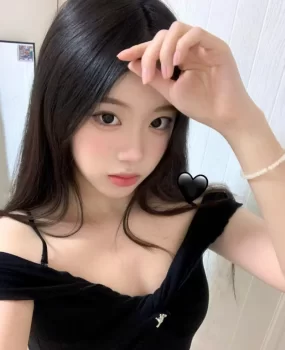 00刚下海的兼职小妹