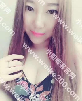 约肤白貌美的大胸妹幕儿