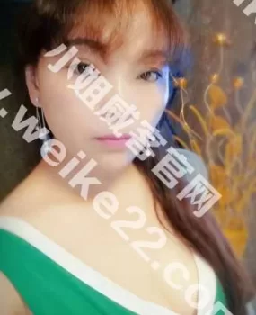 爆草制服非常有韵味的熟女