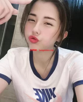 职卫校大学生，独领风骚