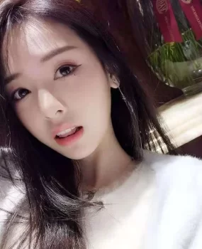 临沂刚下水的性感妹妹，水多粉嫩，活非常棒！