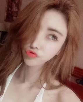 超高颜值身材好，杨丝琳